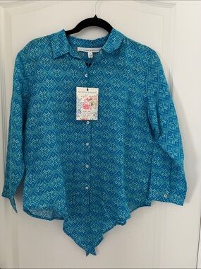 Teal Geometric Button-Down Shirt